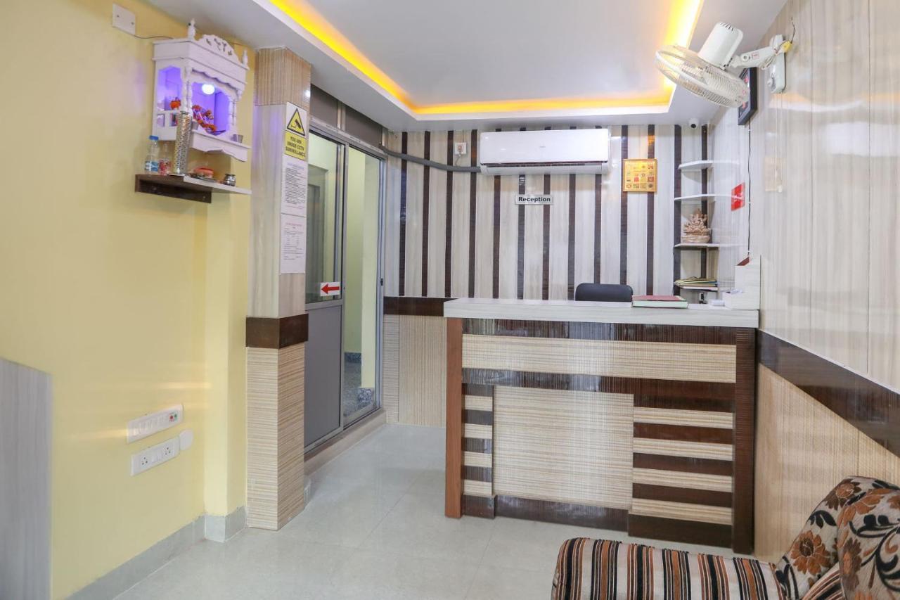 Oyo 62042 Niloy Guest House Jādabpur Kültér fotó