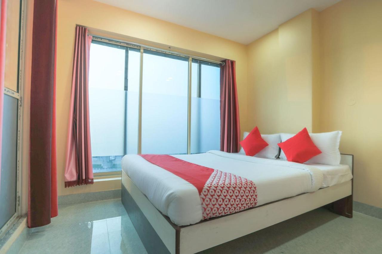 Oyo 62042 Niloy Guest House Jādabpur Kültér fotó