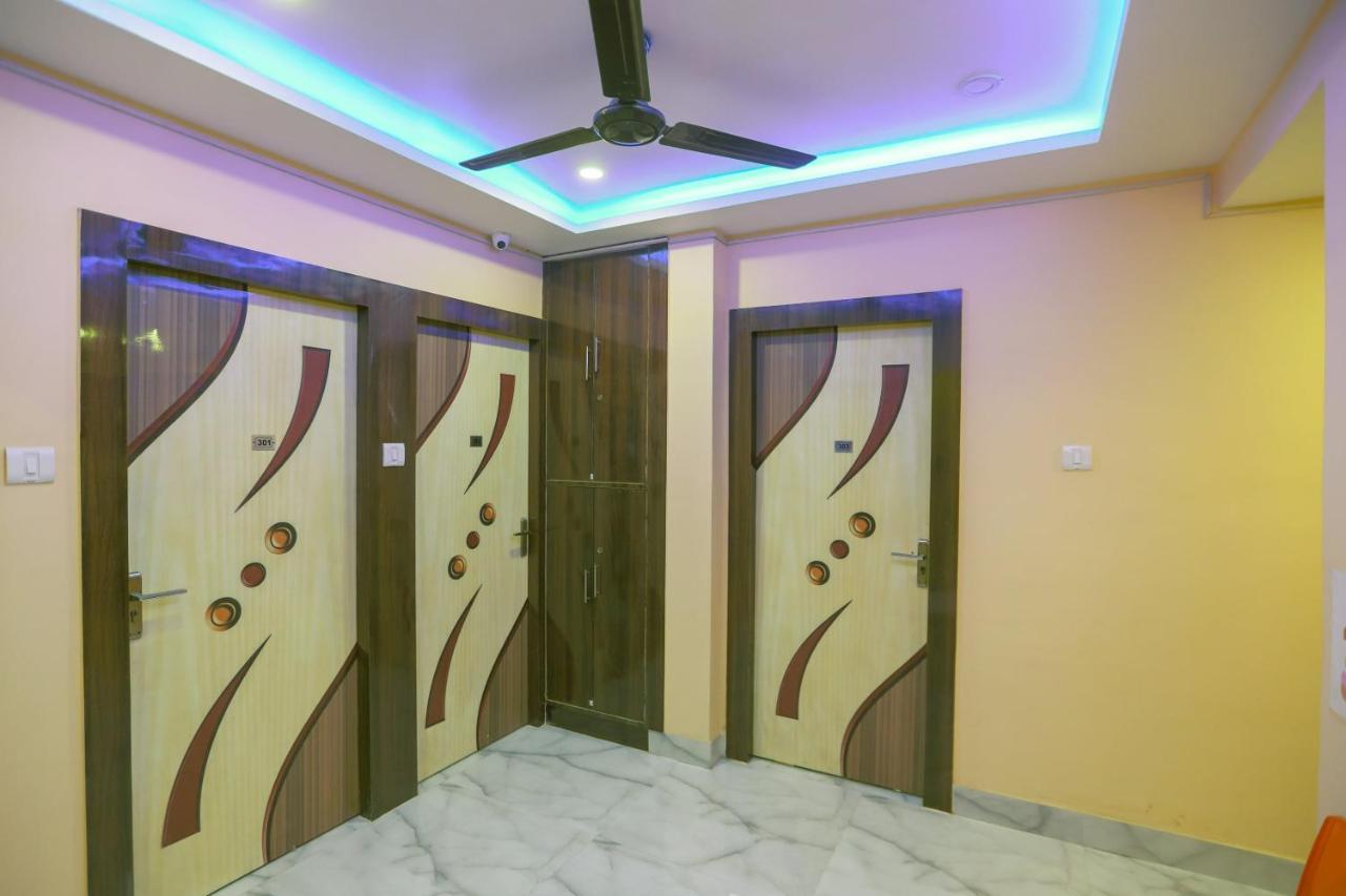Oyo 62042 Niloy Guest House Jādabpur Kültér fotó